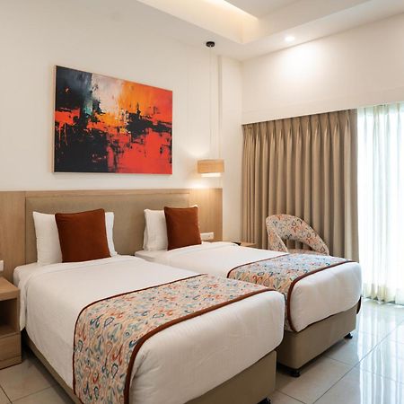 Ar Suites Klj Square 구르가온 외부 사진