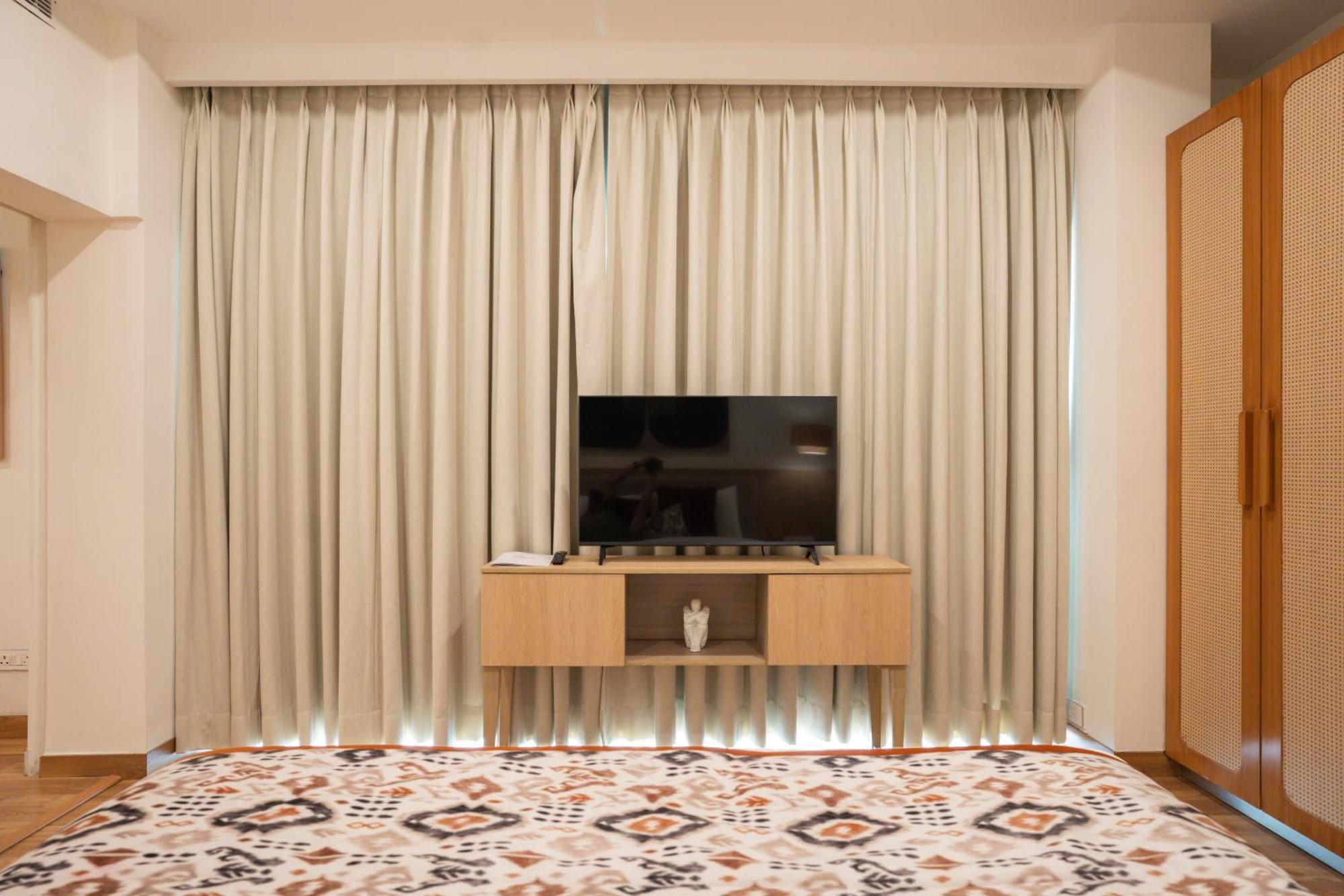 Ar Suites Klj Square 구르가온 외부 사진