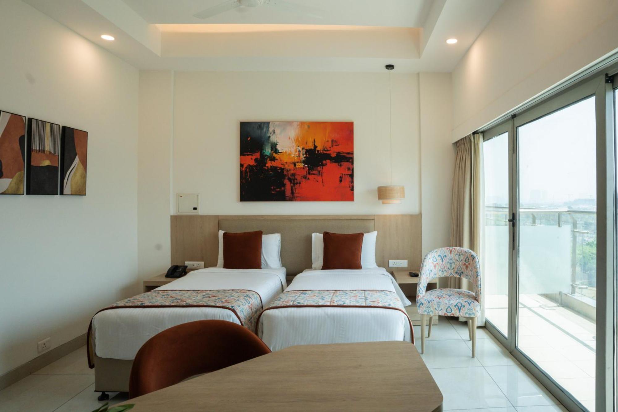 Ar Suites Klj Square 구르가온 외부 사진