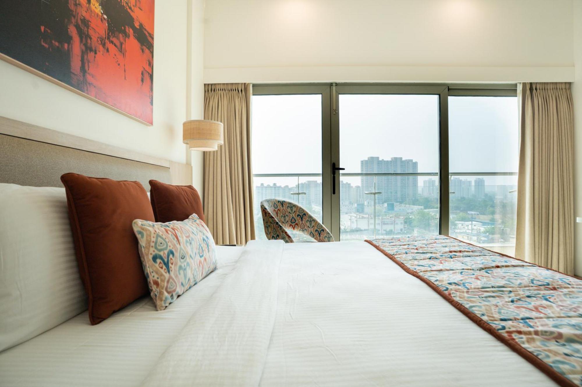 Ar Suites Klj Square 구르가온 외부 사진