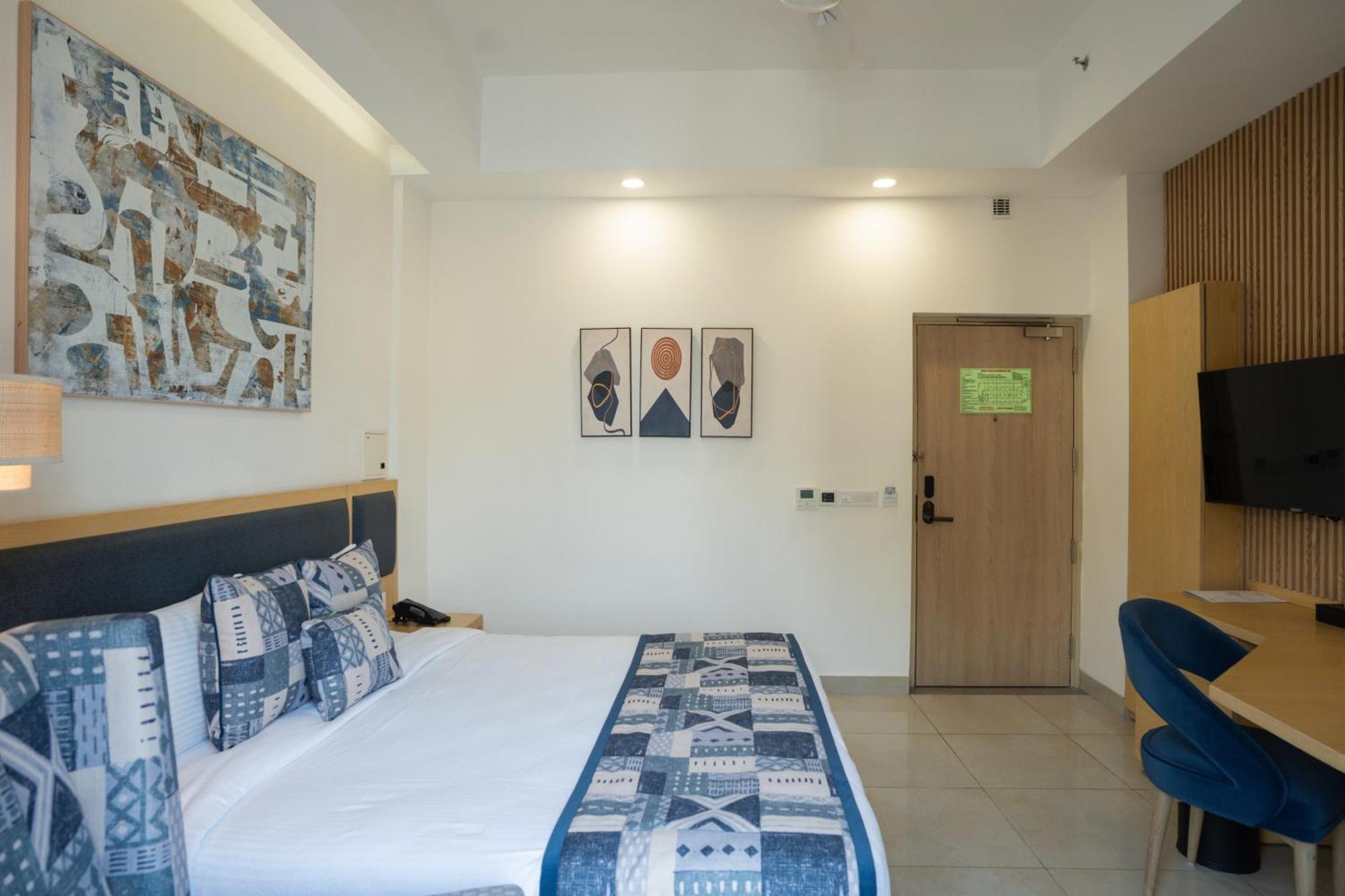 Ar Suites Klj Square 구르가온 외부 사진