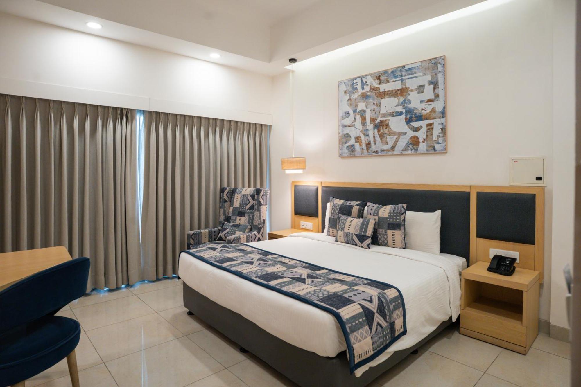Ar Suites Klj Square 구르가온 외부 사진
