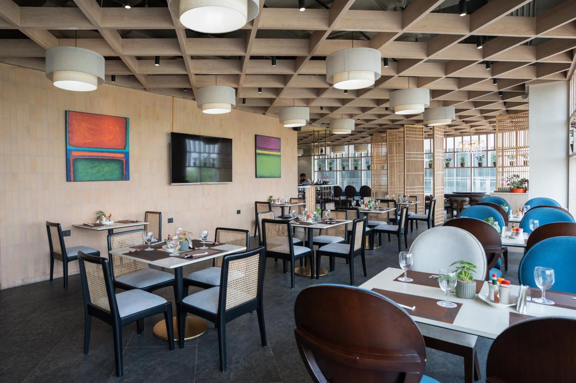 Ar Suites Klj Square 구르가온 외부 사진