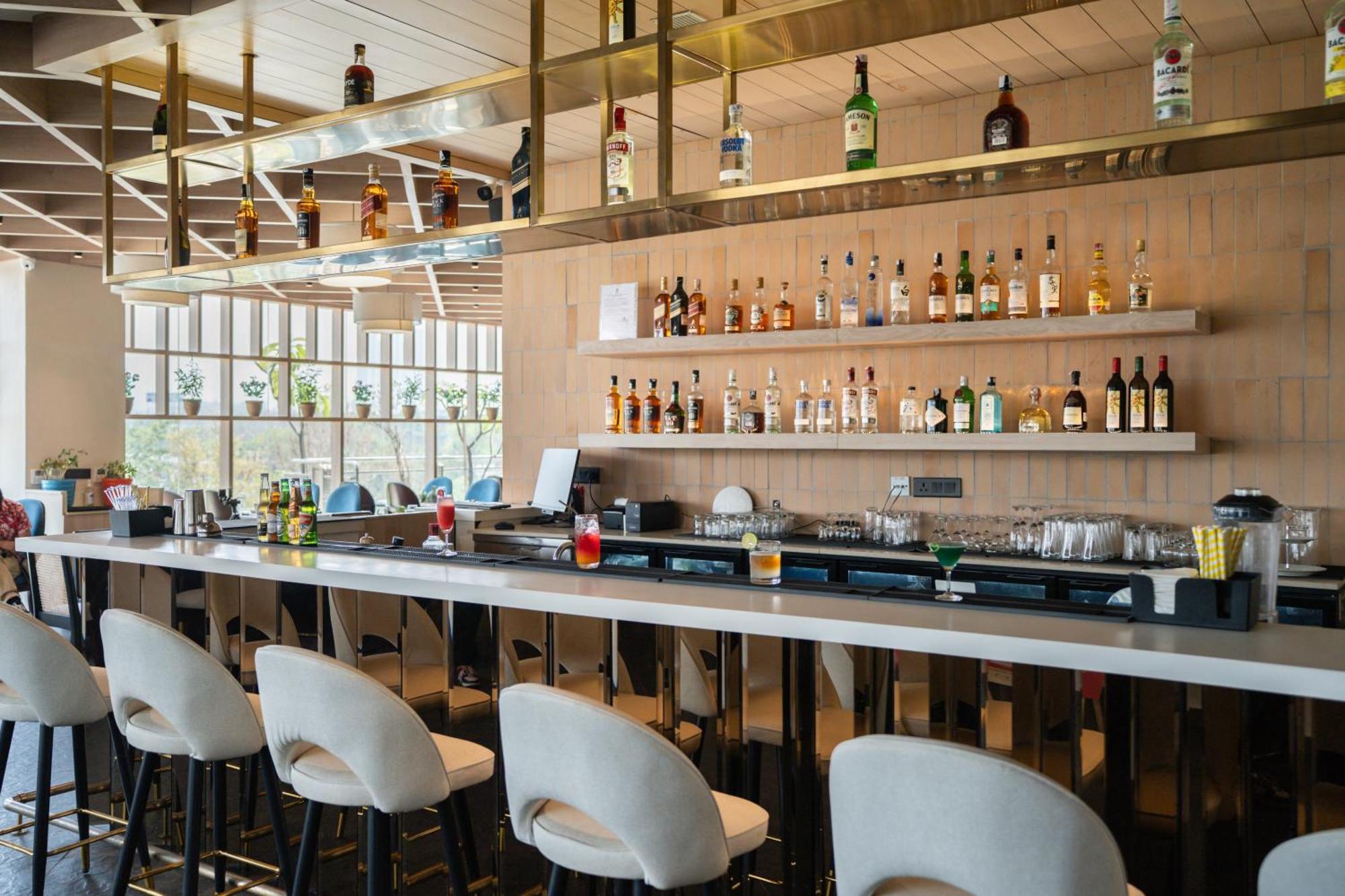 Ar Suites Klj Square 구르가온 외부 사진