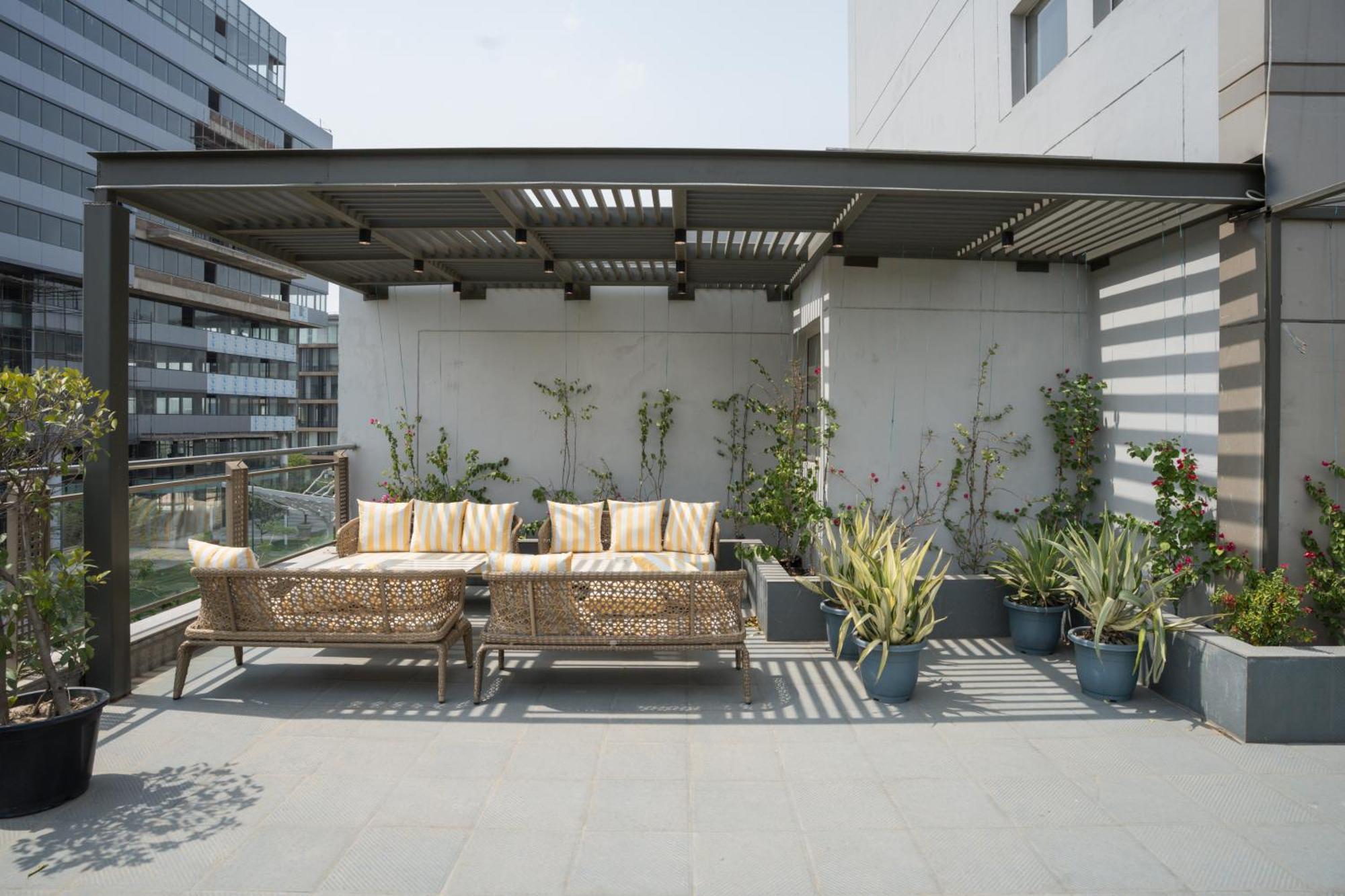 Ar Suites Klj Square 구르가온 외부 사진